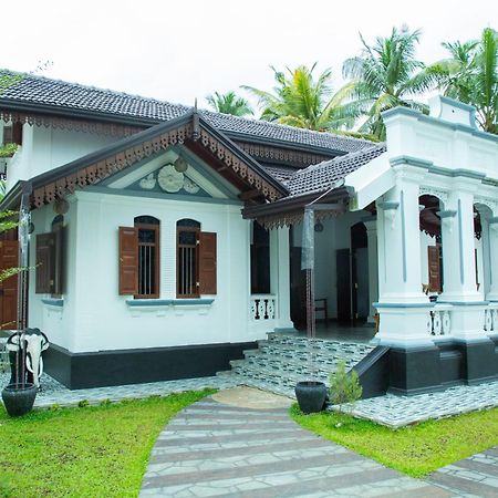 בנטוטה Ranagiri Relaxing Bungalow מראה חיצוני תמונה
